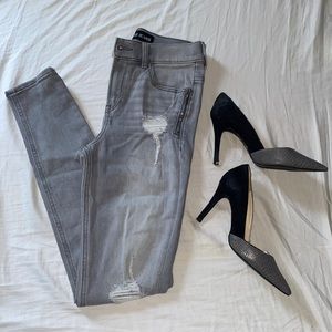 Express Jeans size 2R Grey